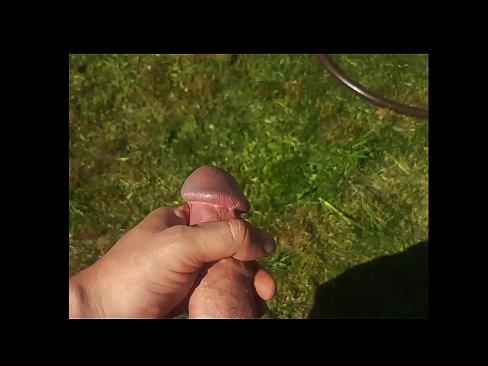 ❤️ Hot hottie får sin lyserøde fisse kneppet og kommer med en sprøjte i en sommerhave Sluts at da.https-tubsexer.ru