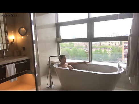 ❤️ Kæmpe babe ondt i sin fisse på badeværelset Sluts at da.https-tubsexer.ru